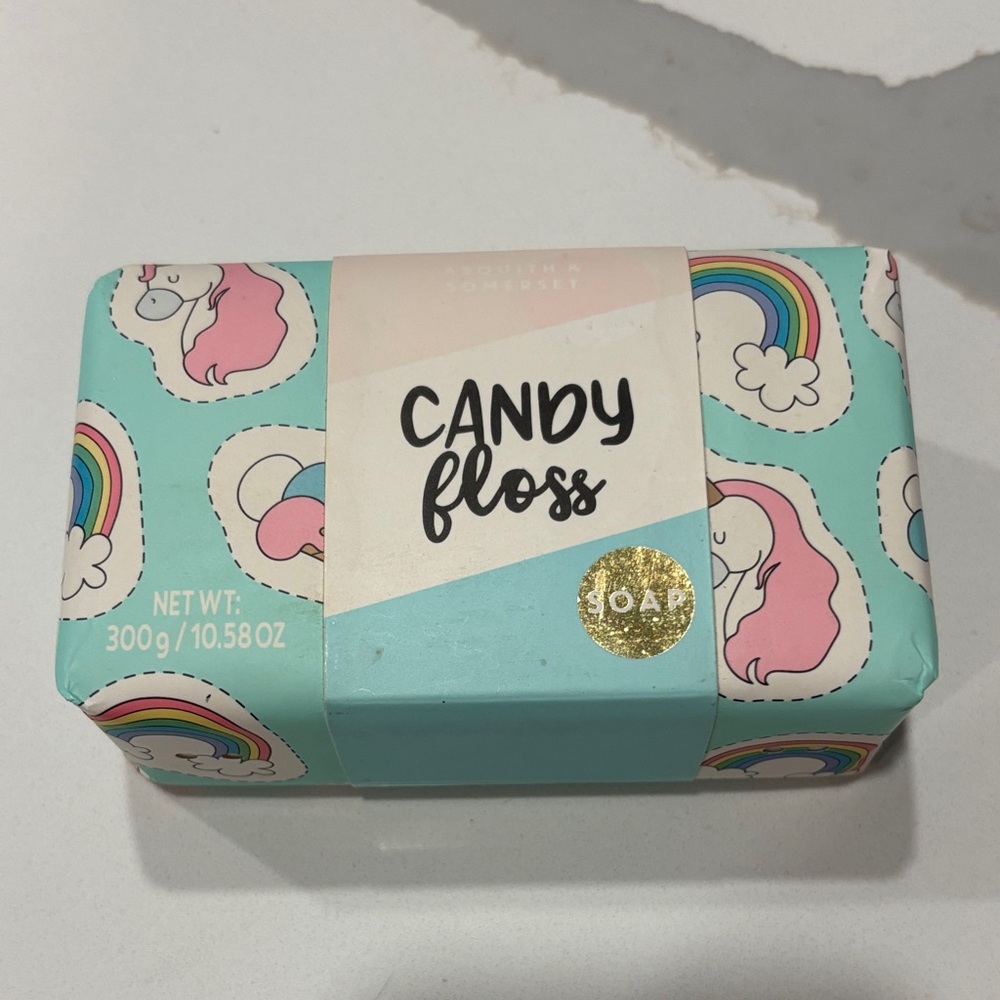 Candy Floss Soap for Kids.Pink & Aqua w Unicorns & Rainbows. 10.5 oz.NWT Scented